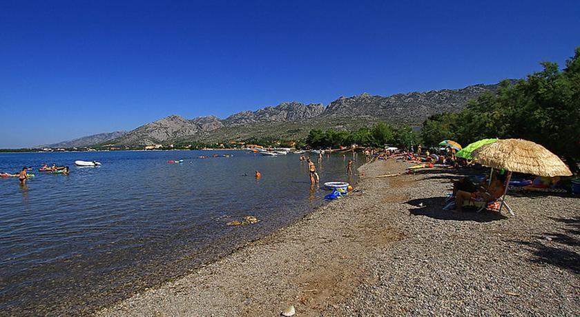 Apartman Bojana Apartment Starigrad Paklenica Luaran gambar